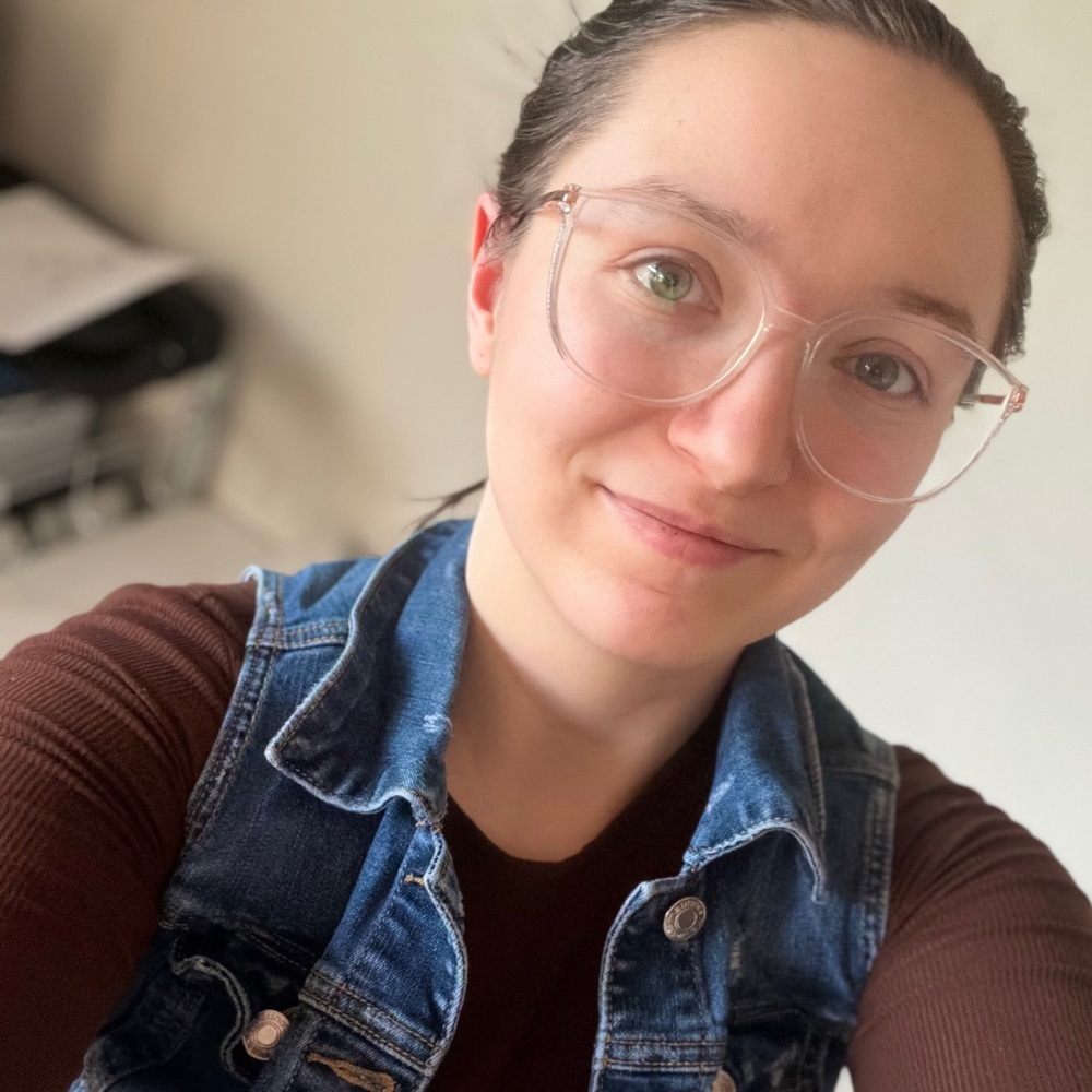 Meet your Posher, Jacqueline